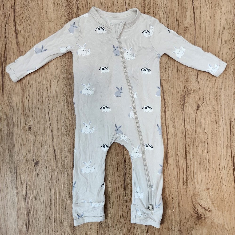 Kyte Baby 0-3 months Zippered Romper in Bunny (Retired)